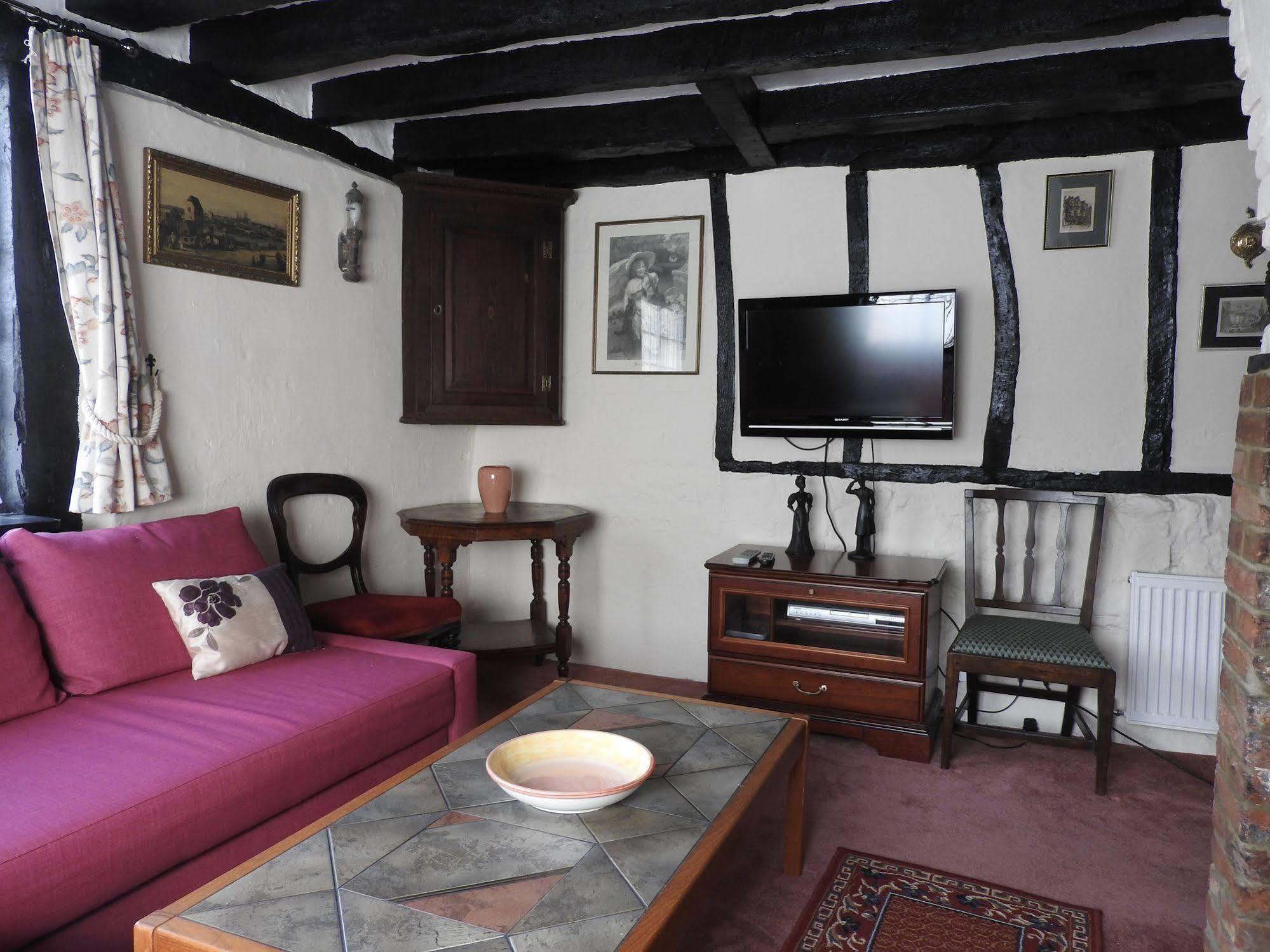 St Faith Street Villa Мейдстън Екстериор снимка